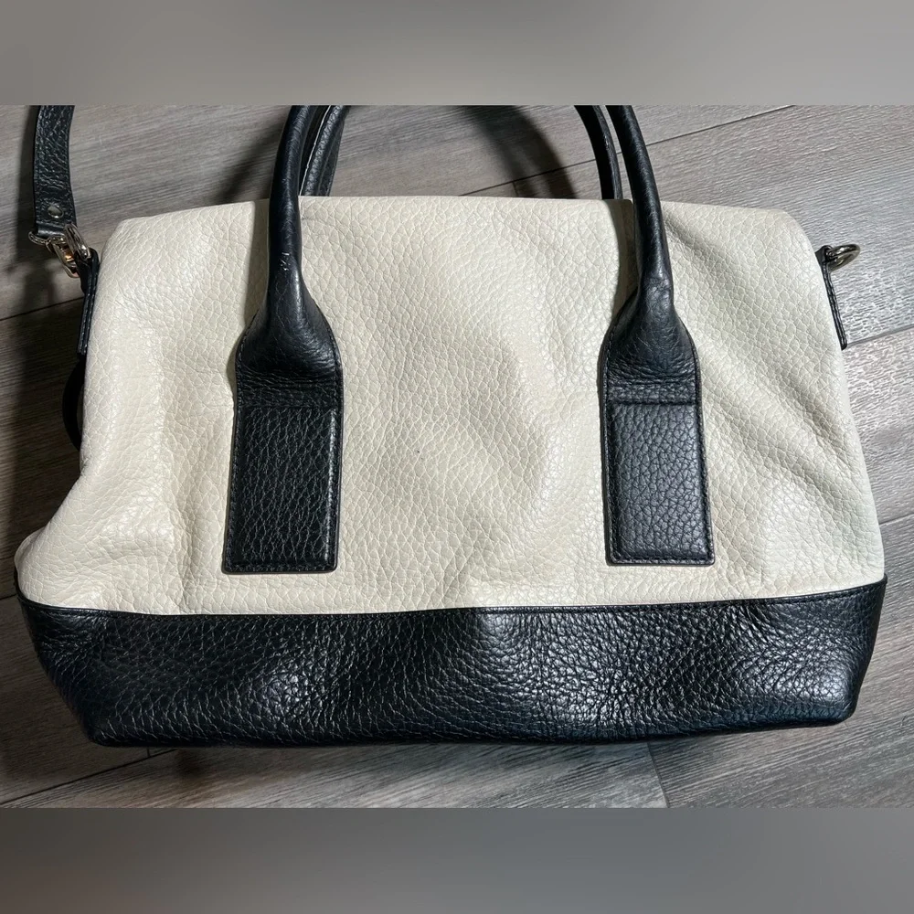 Kate Spade Super Cute Large Bag- Ton‎ of Space